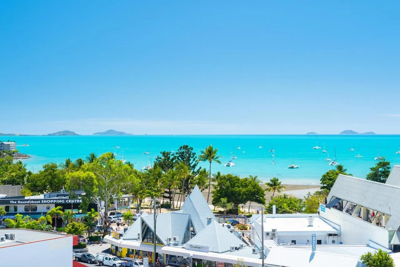 Ocean Views 16 Pool & Spa Wi-Fi Airlie Beach Appartement
