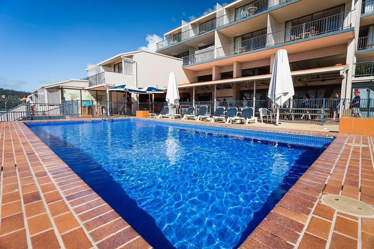 Ocean Views 16 Pool & Spa Wi-Fi Airlie Beach 0*,